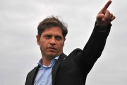 Kicillof, en Varela: el gobernador cierre el Plenario "La Patria no se vende"