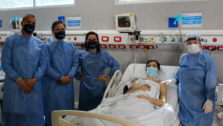 El Hospital El Cruce realizó una cirugía a corazón abierto a un joven que llegó en vuelo sanitario
