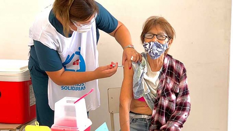 Coronavirus: se podrán vacunar a mayores de 60 años con turno vencido