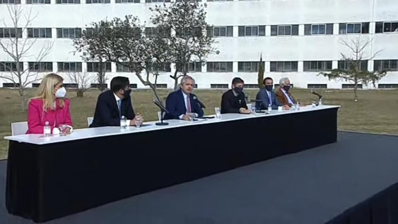 En Varela: El Presidente llamó a "defender la universidad pública" frente a los que creen que no es necesaria