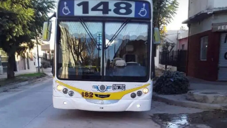 Se levanta el paro de colectivos en la Línea 148, este viernes 5 de septiembre