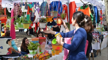 Se desarrolla la tercera Expo emprendedores en la plaza San Juan Bautista