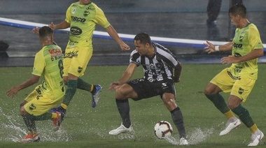 Defensa perdió con lo justo ante Botafogo en Río de Janeiro