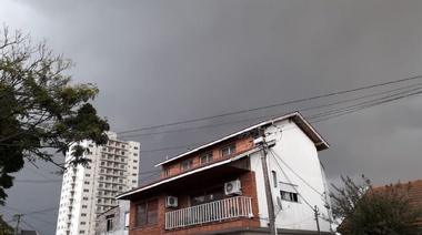 Rige una alerta meteorológica por tormentas fuertes y granizo