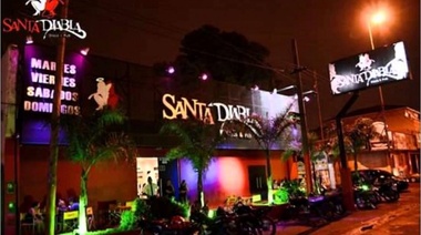 Por presencia de menores clausuraron el boliche Santa Diabla
