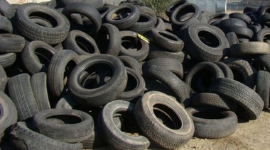 Municipio rubrica convenio para el reciclado de neumáticos