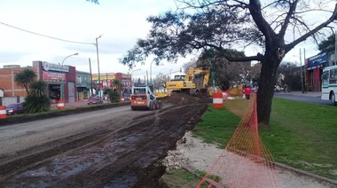 Desvío en Av. San Martín y Presidente Illia por obras