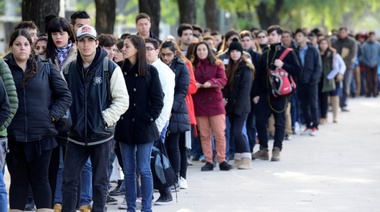 Sube el desempleo y hay 4,5 millones de argentinos en precariedad laboral