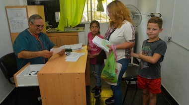Los pequeños futbolistas continúan recibiendo controles de salud