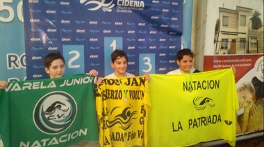 Nadadores varelenses conquistan aguas provinciales