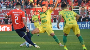 Defensa y Justicia perdió ante Independiente en Varela