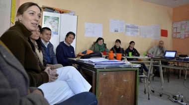 #Falso Vidal había asegurado que cuando asumió "no se sabía cuántas escuelas había en la Provincia”