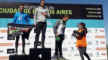 El varelense Alan Cáceres, en el podio del duatlón de Buenos Aires