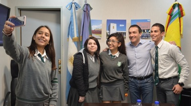 Andrés Watson crea el Observatorio de la Juventud de Florencio Varela