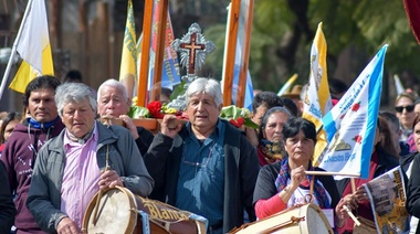 La comunidad varelense coronó la celebración del Señor de los Milagros de Mailín