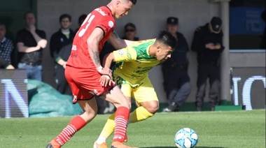 Defensa perdió ante Huracán en Varela