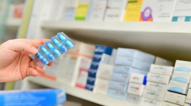 Farmacéuticos reclaman deuda millonaria a IOMA y la obra social afirma que la cancela esta semana