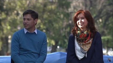 Andrés Watson acompañó a Axel Kicillof en el cierre de campaña junto a Cristina