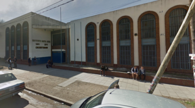 Los padres del Santa se plantan ante el obispado: no pagan cuota ni matrícula