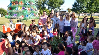 Festejo navideño en espacio recuperado