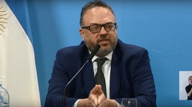 Bono de 10 mi pesos: estudian ampliar el ingreso a monotributistas C y D