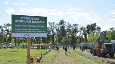 Villa Arias: el municipio desarrolla jornada de recuperación del espacio público