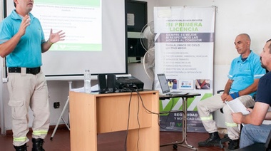 El programa municipal de seguridad vial destinado a estudiantes de nivel secundario continúa desarrollándose de manera virtual