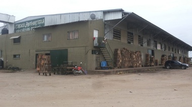 Clausuran mercado frutihortícola de Av. Thevenet por no respetar medidas contra la pandemia