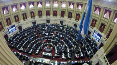 El Gobierno congeló los sueldos de los funcionarios políticos