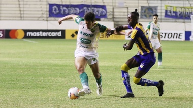 Defensa perdió en Ecuador ante Delfín por la Copa Libertadores