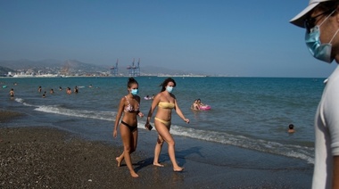 ¿Hay que seguir usando el barbijo en verano?