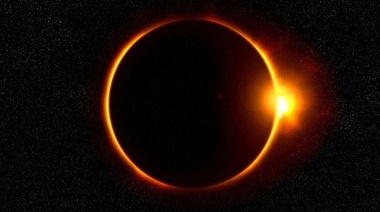 ¿A qué hora se puede ver el eclipse solar en Argentina?