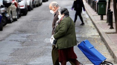  "La agenda de vacunación prevista para los adultos mayores no cambió", sostuvo la titular de PAMI
