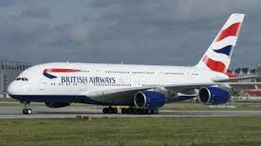 Nueva cepa covid: Bajo un operativo especial, llegó el último vuelo autorizado procedente del Reino Unido