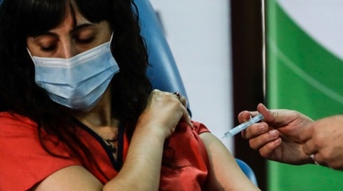 Advierten sobre fake news respecto a reacciones adversas de la vacuna Sputnik