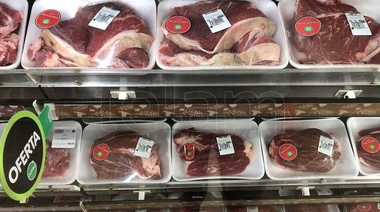 Comienza la oferta de cortes de carne vacuna y buscan sumar frutas y verduras