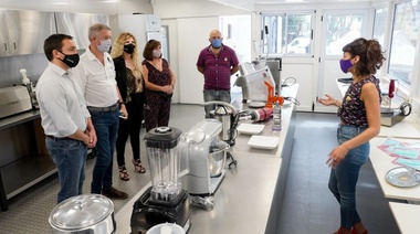 “Vincular la educación con la producción funciona como herramienta de equidad social e igualdad de oportunidades”, afirmó el intendente