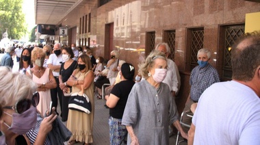 Tras el caos en el Luna Park, la Ciudad sumó 5 nuevos centros de vacunación