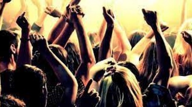 Desactivan fiesta clandestina