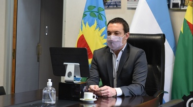 Watson supervisó la licitación pública para culminar el ensanche de la Ruta Nº53