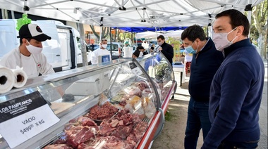 Watson y Arroyo presentaron la Canasta Ahorro en Florencio Varela