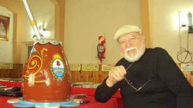 Falleció Pancho Aquino, poeta y escritor varelense