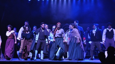 Espectáculos para disfrutar desde casa: 25 de mayo, con “Amor y Revolución”