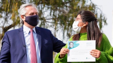 Alberto Fernández en Varela: "Cuando llegaron nos hicieron creer que el Estado estaba de más"