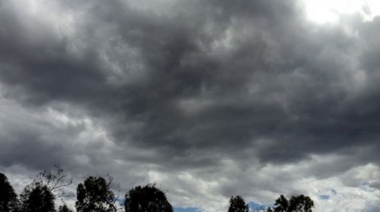 Pronóstico del tiempo: lluvia y alerta amarilla por fuertes vientos para el jueves 14