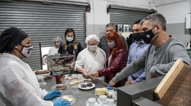 Andrés Watson y Juan Zabaleta junto a emprendedores varelenses 