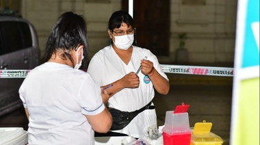 “La Noche de las Vacunas” en Florencio Varela 