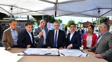 Andrés Watson y Alberto Fernández corroboraron las últimas tareas para el entubamiento del arroyo Jiménez