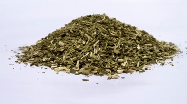 ¿La yerba mate tiene metal?