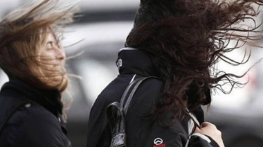 Clima: alerta naranja y amarilla por vientos fuertes en la Provincia